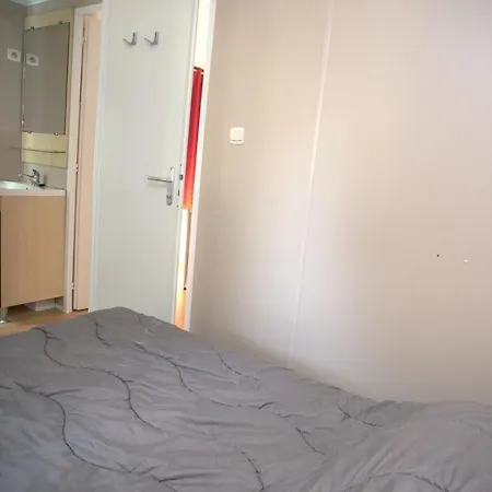 Du 4*
