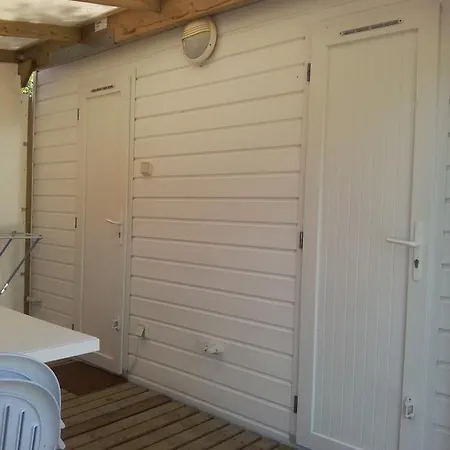 مكان تخييم Camping Du Lac فوا